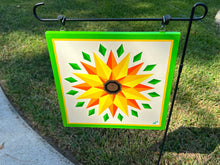 Load image into Gallery viewer, Barn Quilt - Sunflower
